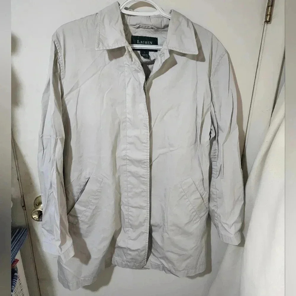 LAUREN "RALPH LAUREN" LIGHT KHAKI RAIN COAT WOMAN'S SIZE L